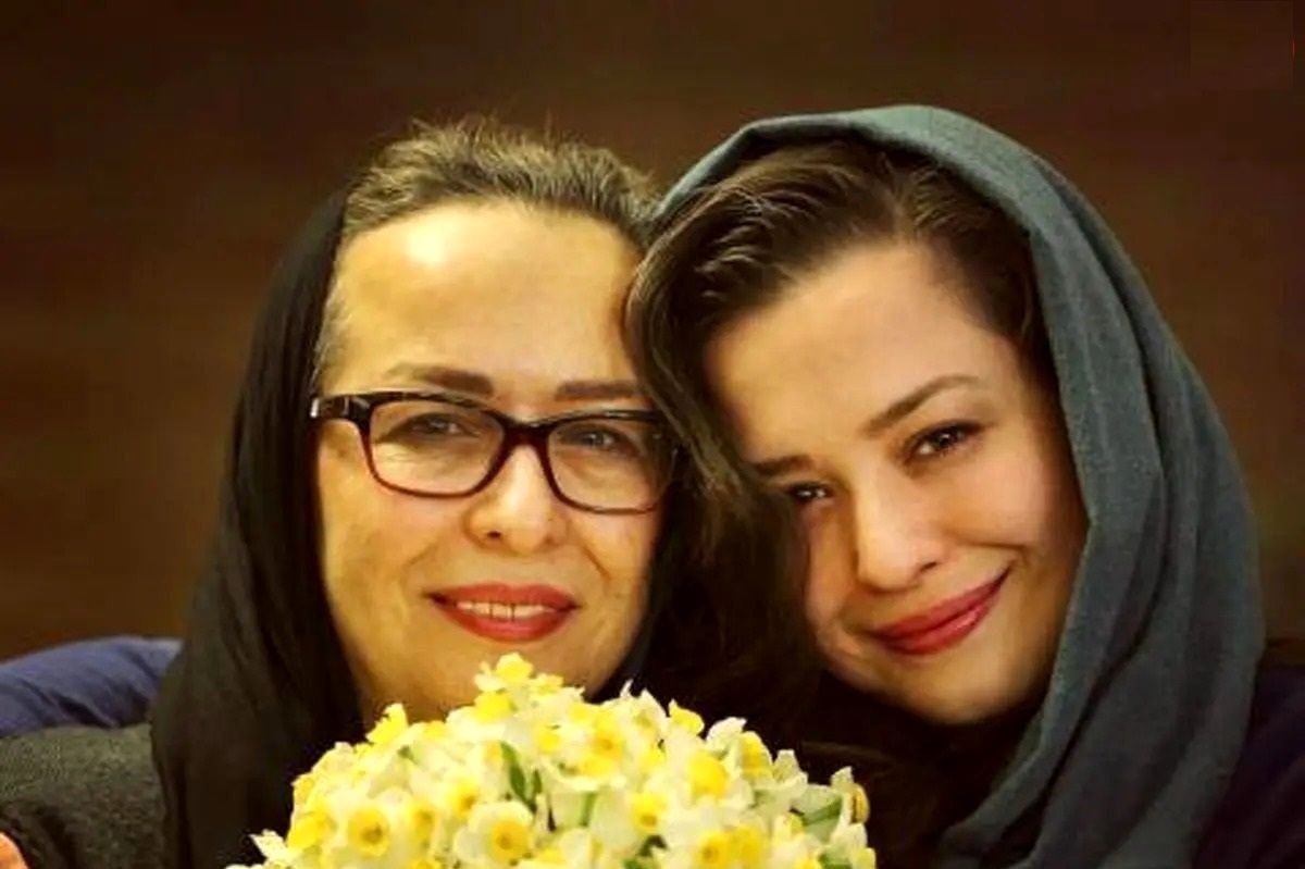 (تصاویر) بیوگرافی، عکس‌های شخصی و زندگی خصوصی آزیتا حاجیان