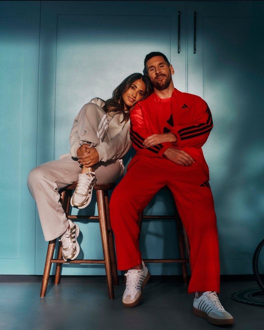 رونالدو و همسرش در ساحل