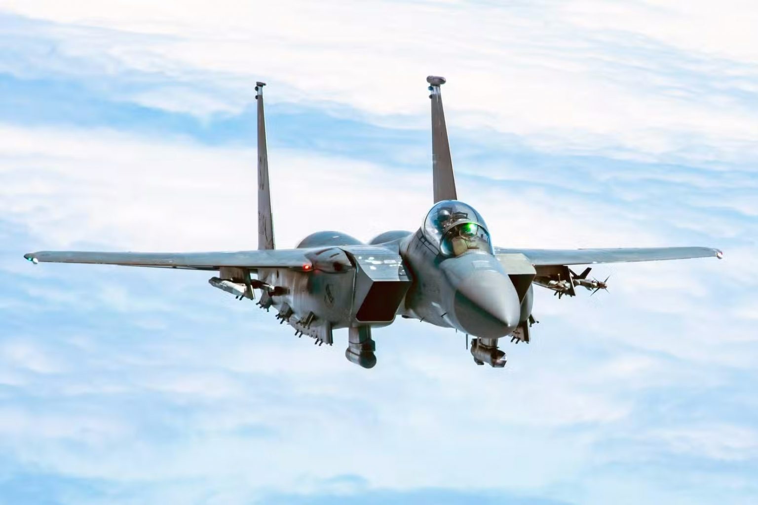 F-۱۵SE Silent Eagle؛ همه چیز در مورد نسخه صادراتی و پنهانکار جنگنده آمریکایی