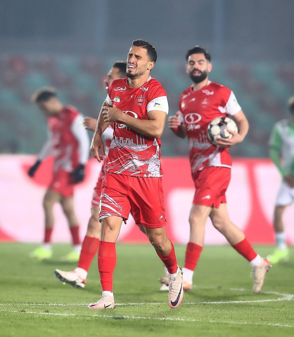 (عکس) بغض علیپور بعد از گل به خیبر ترکید