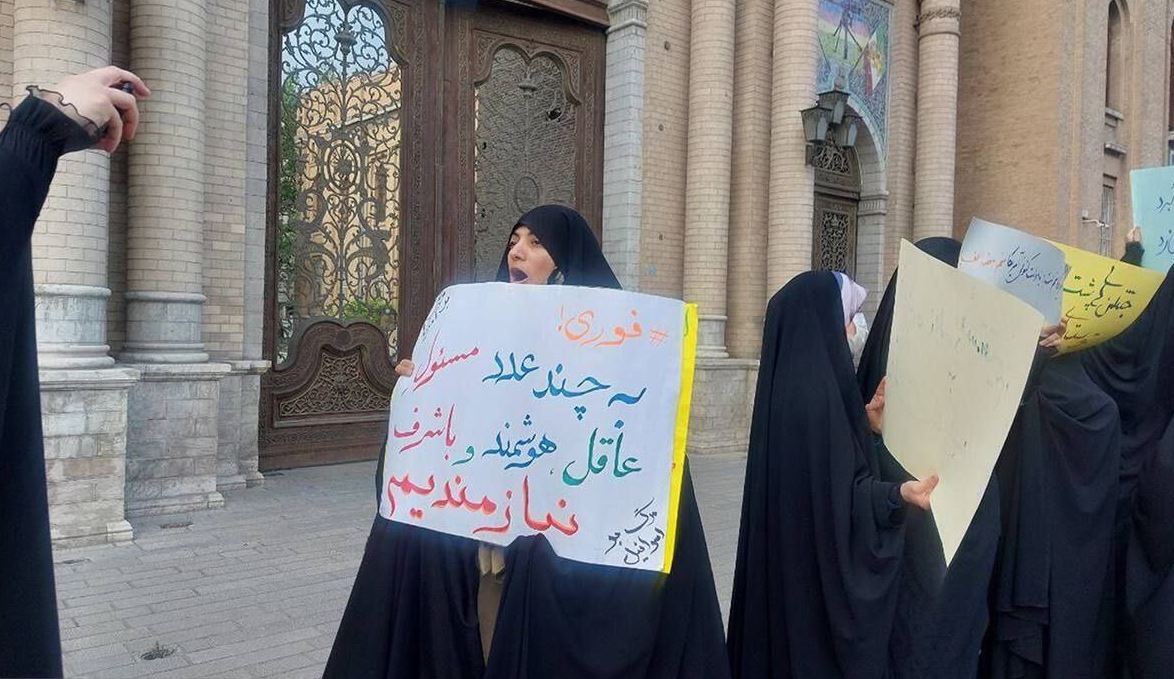تحرکات عجیب داخلی علیه مذاکرات در عمان